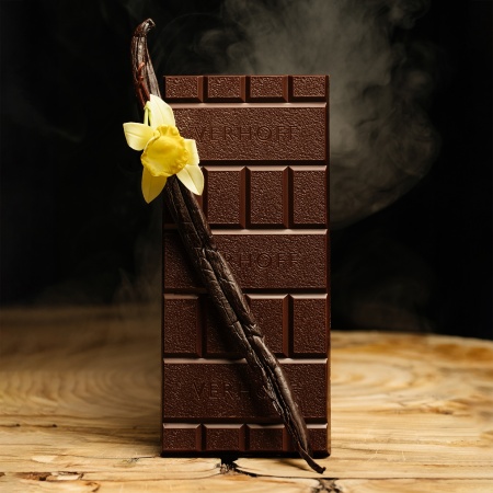 «Гедонист или аскет?» лимитированный 70% экстра-тёмный шоколад с табаком и ванилью купить в интернет-магазине VERHOFF