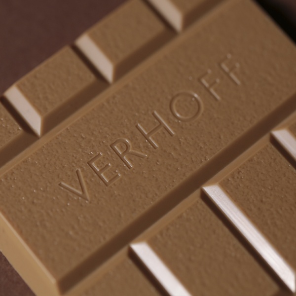 Детский натуральный миндальный шоколад 45% 