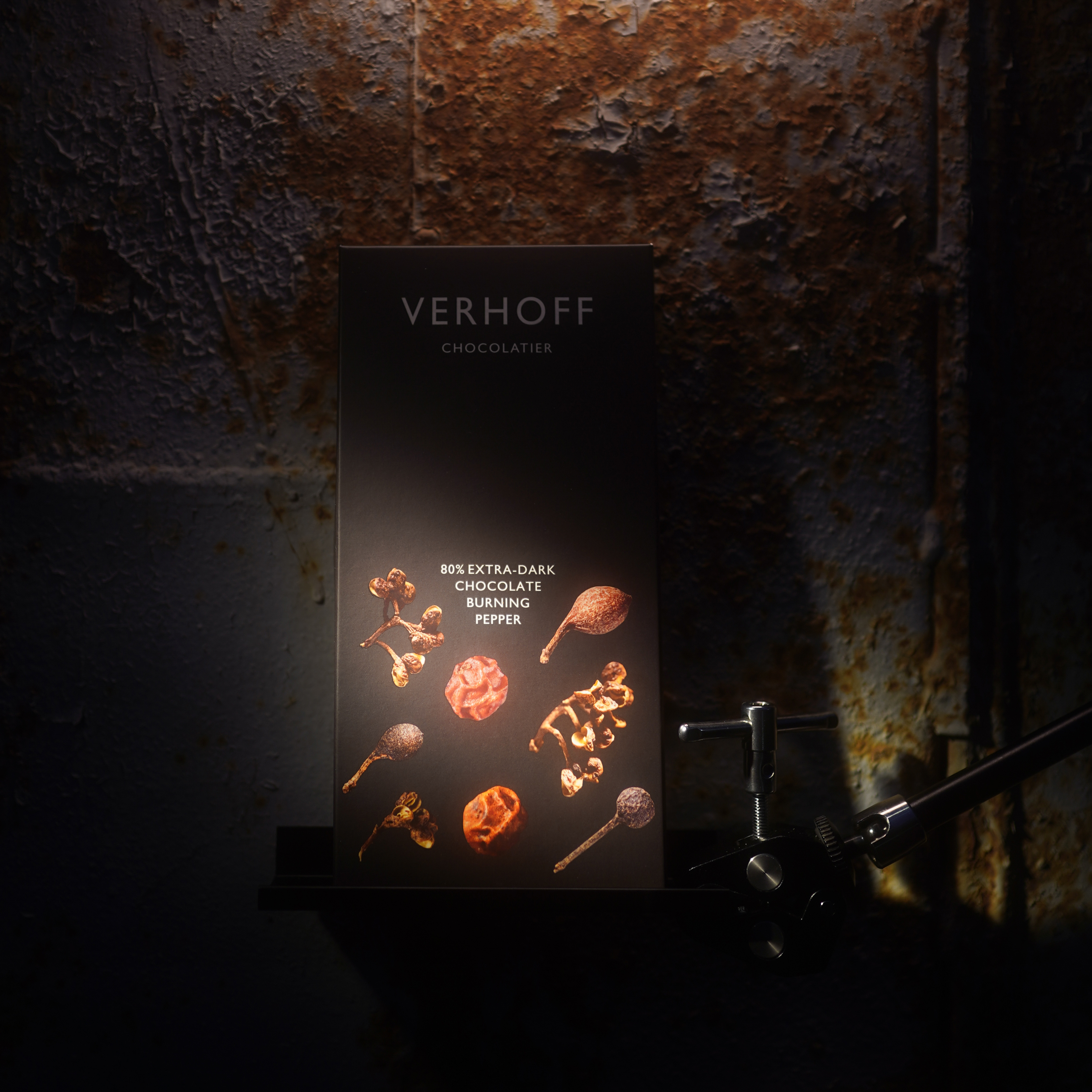 «Пылающий перец» шоколад из какао-бобов Венесуэла купить в интернет-магазине VERHOFF 