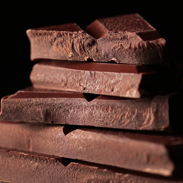 «Бессонница» лимитированный тёмный 100% шоколад созданный из какао-бобов сорта Тринитарио, выращенных на Мадагаскаре