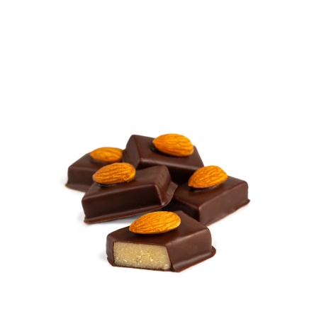 Конфеты «Марципан с миндалём»