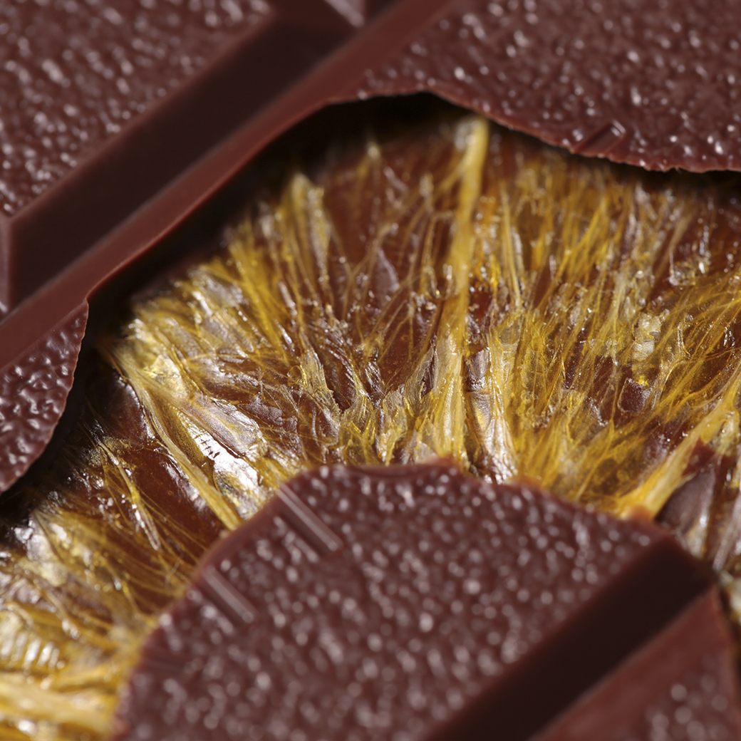 Шоколад the original. Верхофф шоколад. Необычный шоколад. Шоколадные слайсы. Шоколад со слайсами.