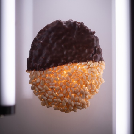 Материк кедр в карамели и темном шоколаде купить в интернет-магазине VERHOFF