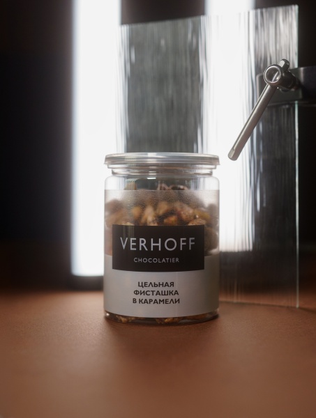 Цельная фисташка в карамели купить в интернет-магазине VERHOFF